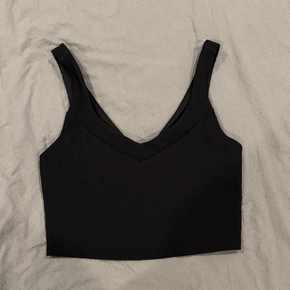 Black Ribbed V-Neck Crop Top - Picture 1 of 4